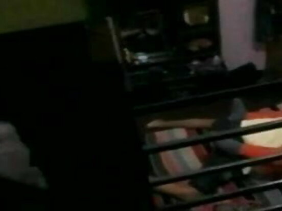 India bf video film sexy hindi ले आफ्नी प्रेमिकालाई घरमा लुकेको क्यामेराले कैद गरिन्
