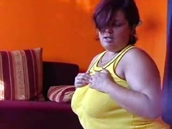 भारत - BBW डोमेले आफ्नो दासको सामना गर्छिन्
