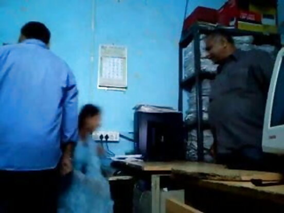 सेक्सी फिल्म अफिस मलाई सेक्सी अफिस केटी चाहिएको छ