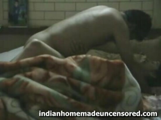 Desi Scandal Desi स्क्यान्डलको साथ विशेष सेक्सी छवि