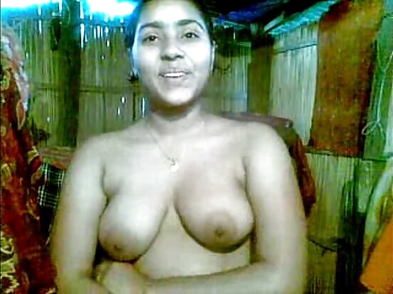 लिन्डा भारत भारत माधुरी दीक्षित सेक्सी चलचित्र Boobs केटी उनको हट स्तन देखाउँछ