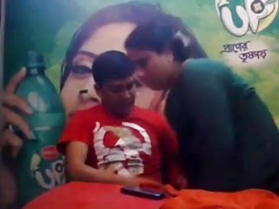 Desi Couple You can Scandal Desi Preeti Jinto Sexy Scandal
