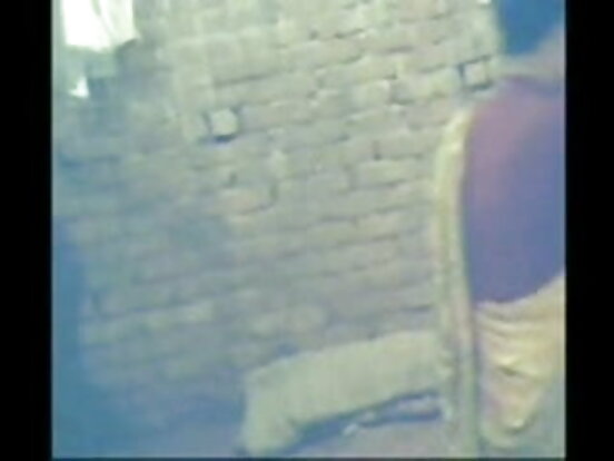 छिमेकी आन्टी संग बंगलादेश अंग्रेजी आन्टी सेक्सी फिल्म