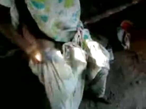 लेबर आन्टी सेक्सी फिल्म सेक्सी सेक्सी बोस फोलर